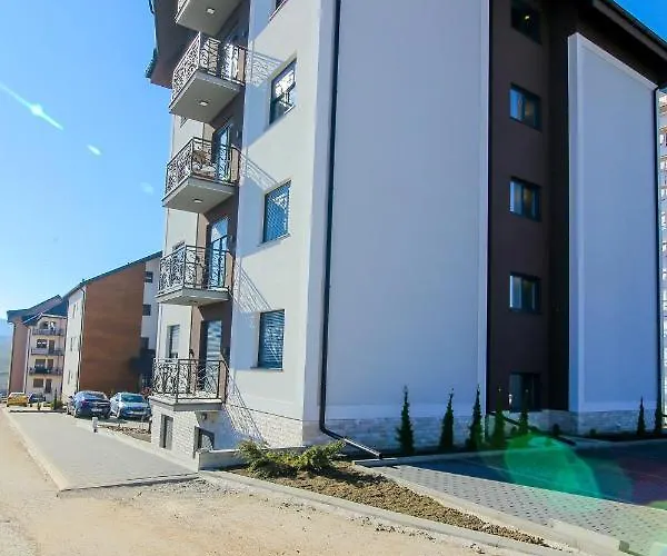 Narcis 18 - Novonamesten Sa Prelepim Panoramskim Pogledom 兹拉蒂博尔